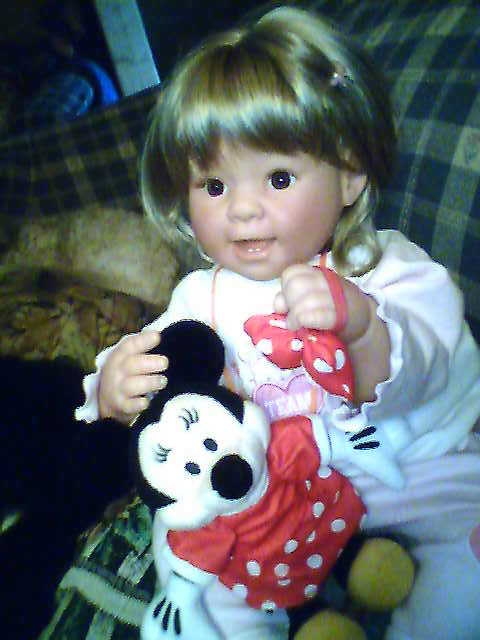 minniehairbow.jpg